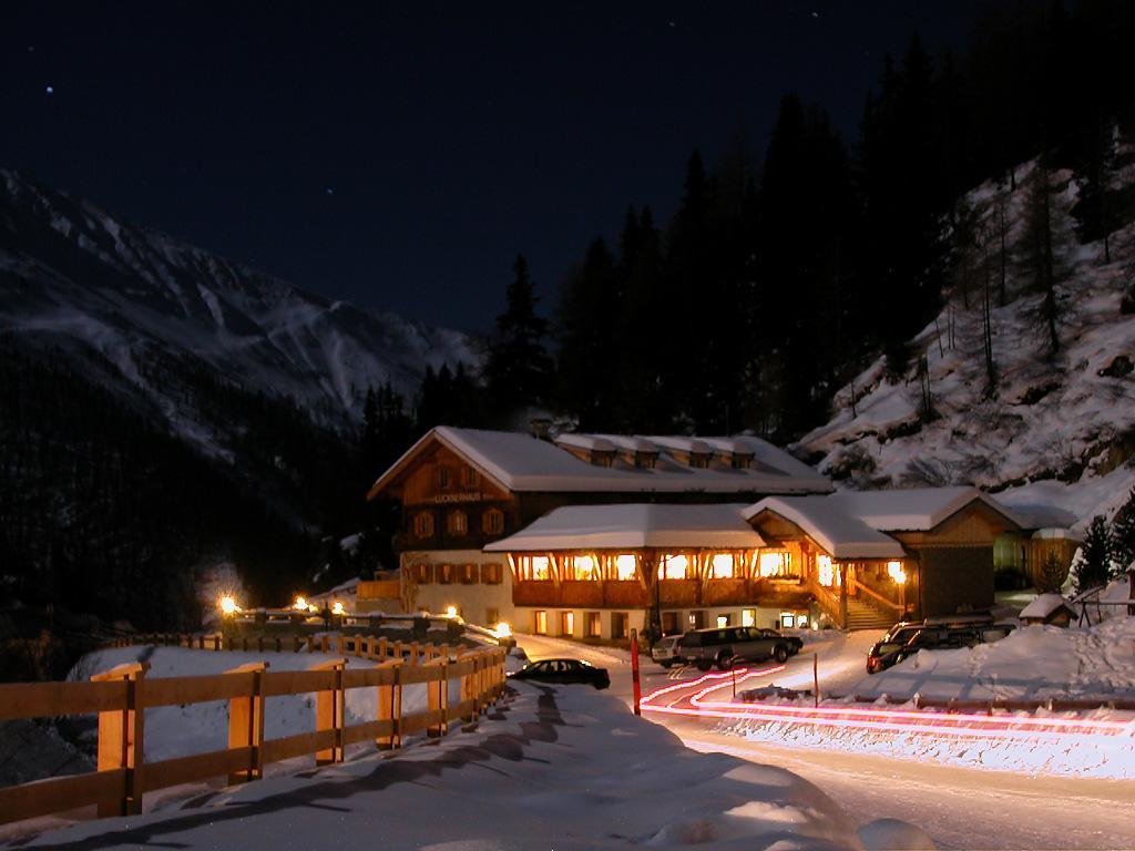 Hotel Alpengasthof Lucknerhaus Kals-am Großglockner Exterior foto